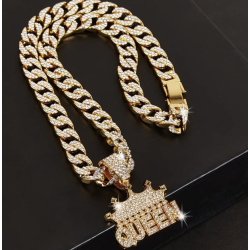 Gold Queen Pendant Chain